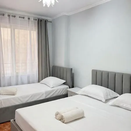 - Free Parking - Balcony * טיראנה