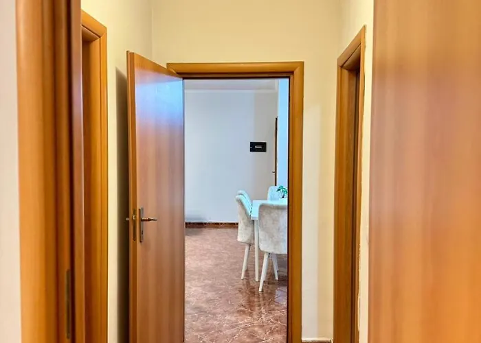 - Free Parking - Balcony טיראנה